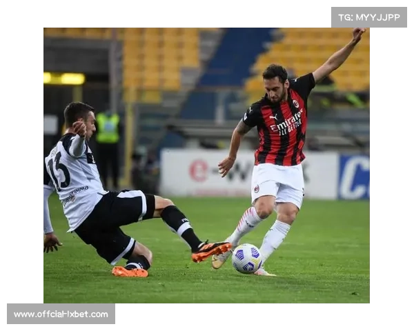 帕尔马2-1战胜维罗纳，主场全取三分远离降级区