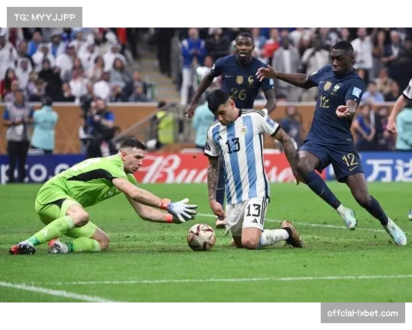 述评:多镜头追踪技术普及,是否让电视观众获得了比现场球迷更优的视角? 述评:多镜头追踪技术普及,是否让电视观众获得了比现场球迷更优的视角?